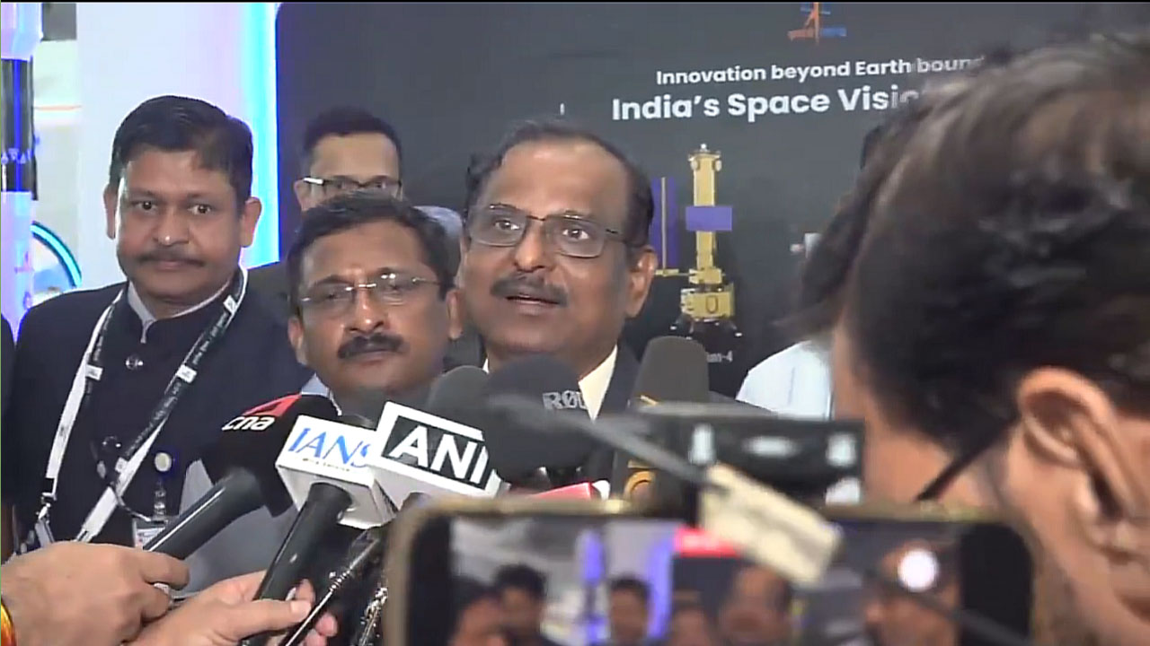 ISRO: ఏడాదికి 50 రాకెట్ల‌ను ప్ర‌యోగించాలి: ఇస్రో చీఫ్ నారాయ‌ణ‌న్‌