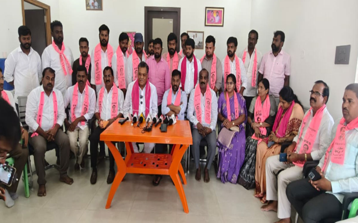 రాజీనామా సవాల్‌ స్వీకరించే దమ్ముందా?