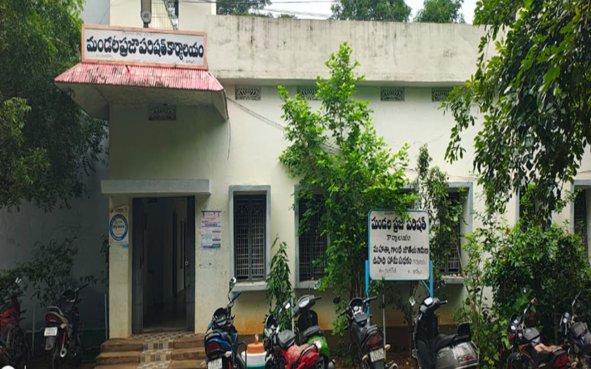 రేపు సింగరేణిలో మండల స్థాయి అధికారులతో సమావేశం