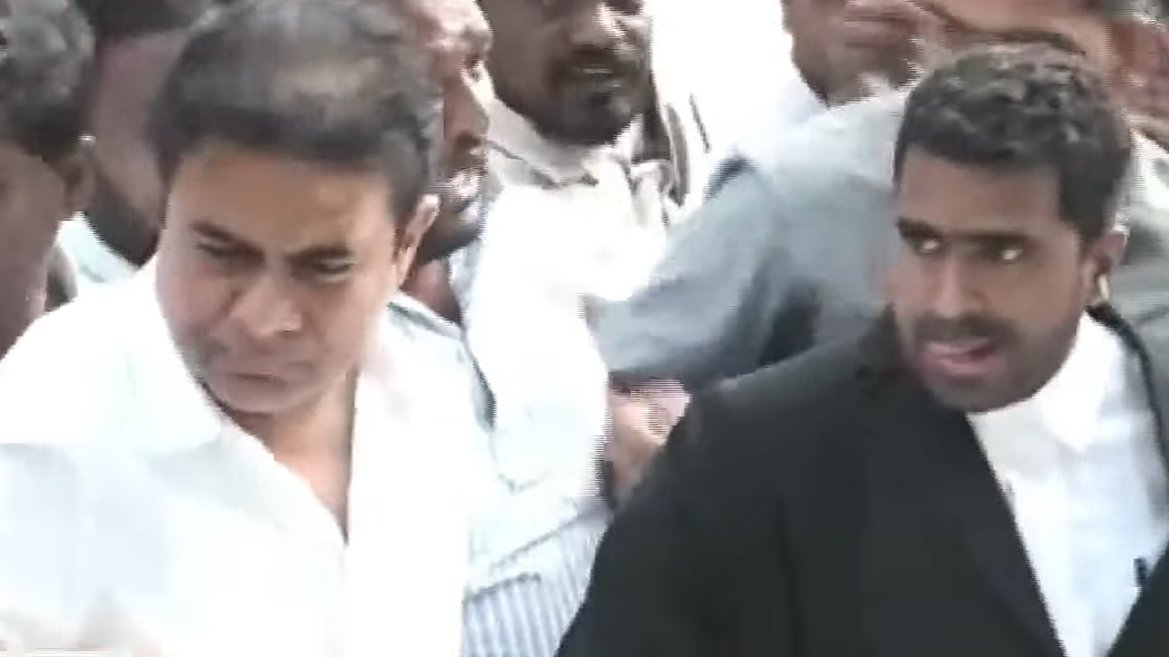 నాంపల్లి కోర్టుకు కేటీఆర్‌.. ఫార్ములా ఈ-కార్‌ రేసింగ్‌ కేసులో విచారణ