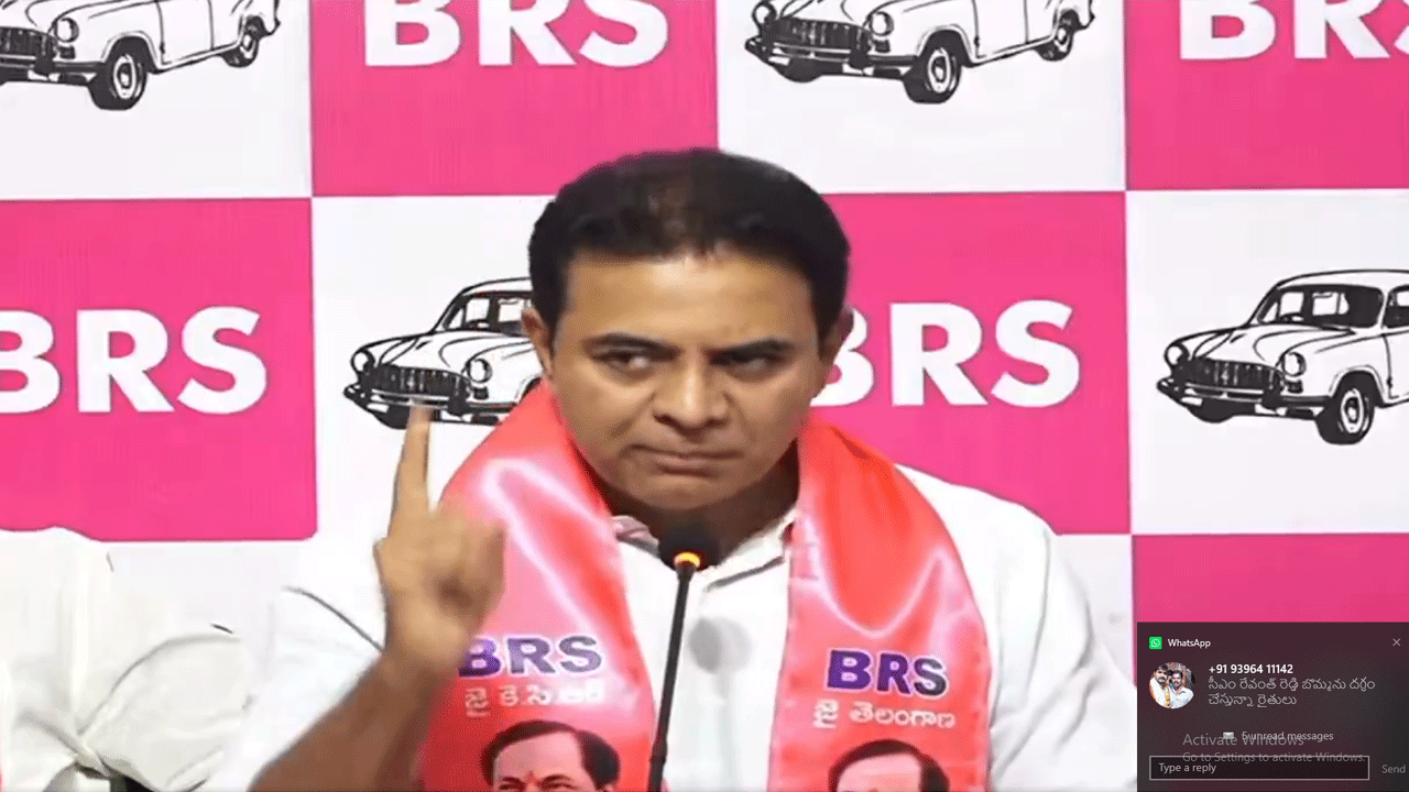 KTR | కేసీఆర్ భూమిని దేవతలాగా కొలిస్తే.. రేవంత్ రెడ్డి ఆట వ‌స్తువులా చూస్తున్నాడు.. కేసీఆర్‌కు సీఎం క్ష‌మాప‌ణ చెప్పాలి :