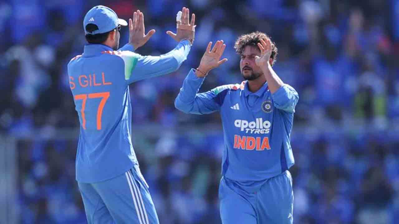 IND vs WI | తొలి బ్రేకిచ్చిన కుల్దీప్.. విండీస్ విధ్వంసక ఓపెనర్ ఔట్..!