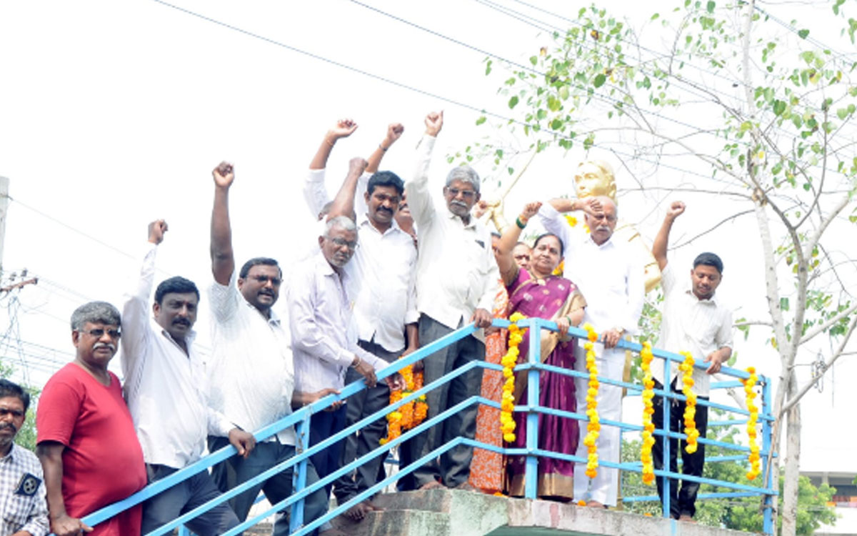 ‘తెలంగాణ పోరాట స్ఫూర్తి చాకలి ఐలమ్మ’