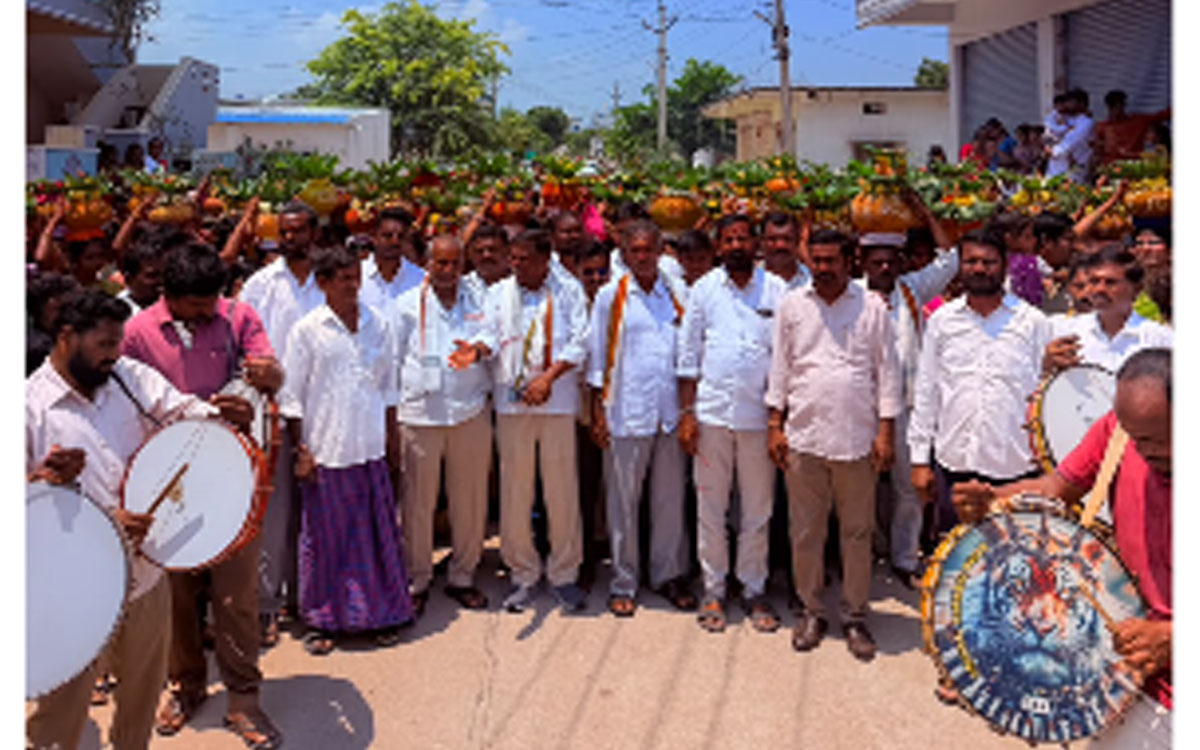 ఎస్.లింగోటంలో ఘనంగా బోనాల ఉత్సవం