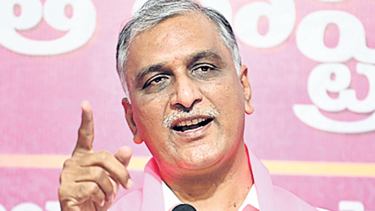 ఠాణాలో దాడిపై విచారణ జరిపించండి