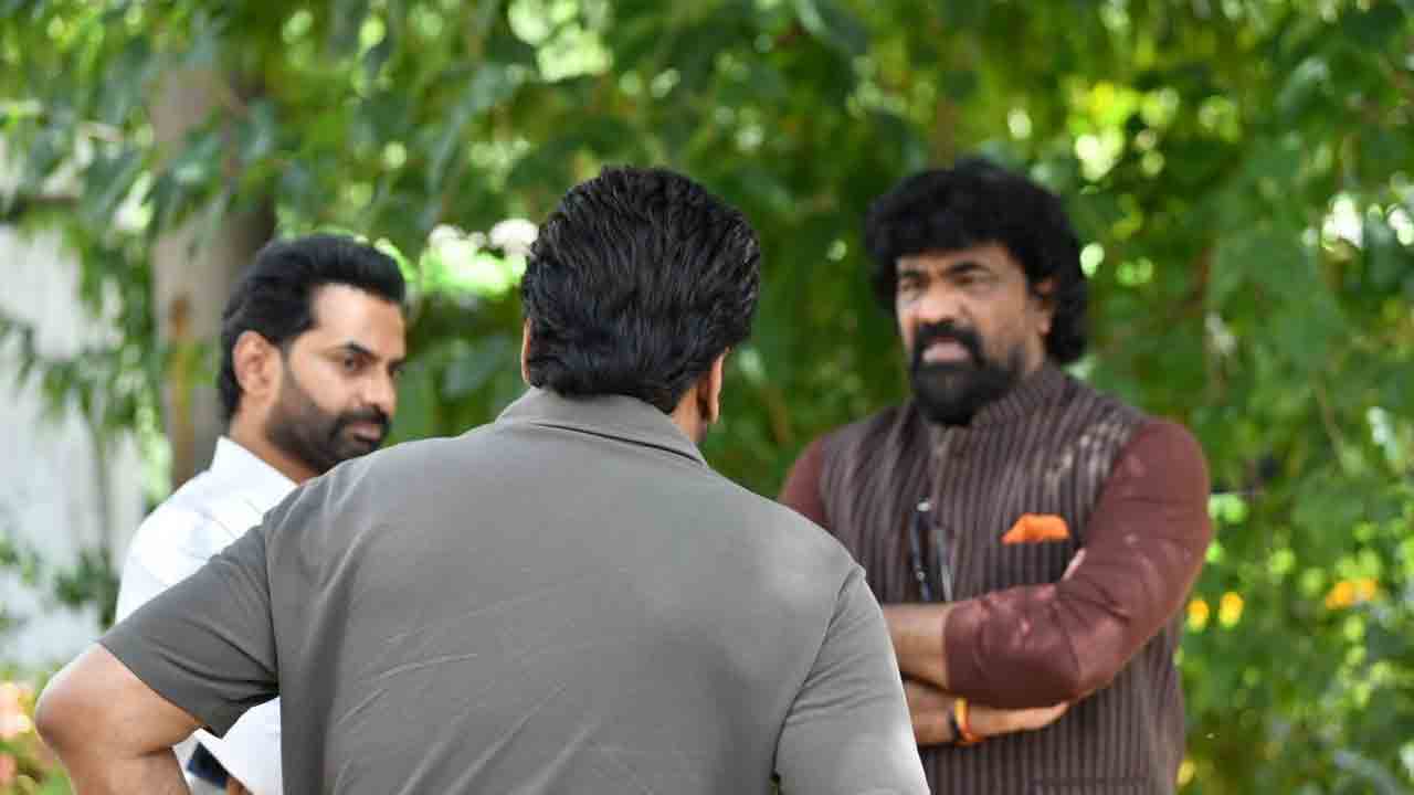 KAAKA | రూమ‌ర్స్‌కి చెక్.. సంక్రాంతి బరిలో మెగాస్టార్ చిరంజీవి ‘కాక’!