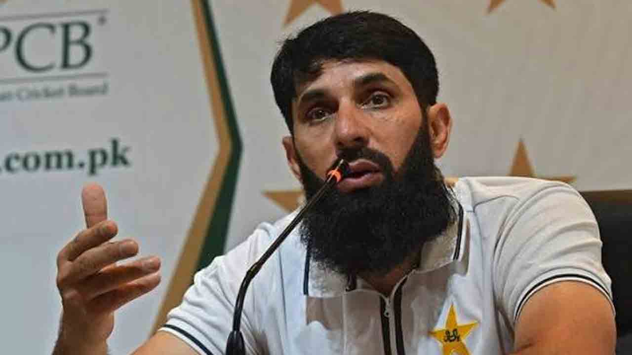 Misbah-ul-Haq | పాకిస్థాన్ క్రికెట్‌లో ముసలం.. సెలెక్టర్‌ పదవికి మిస్బా రాజీనామా..!