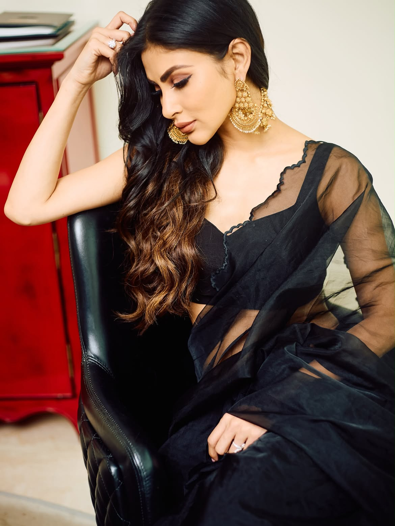 Mouni Roy10