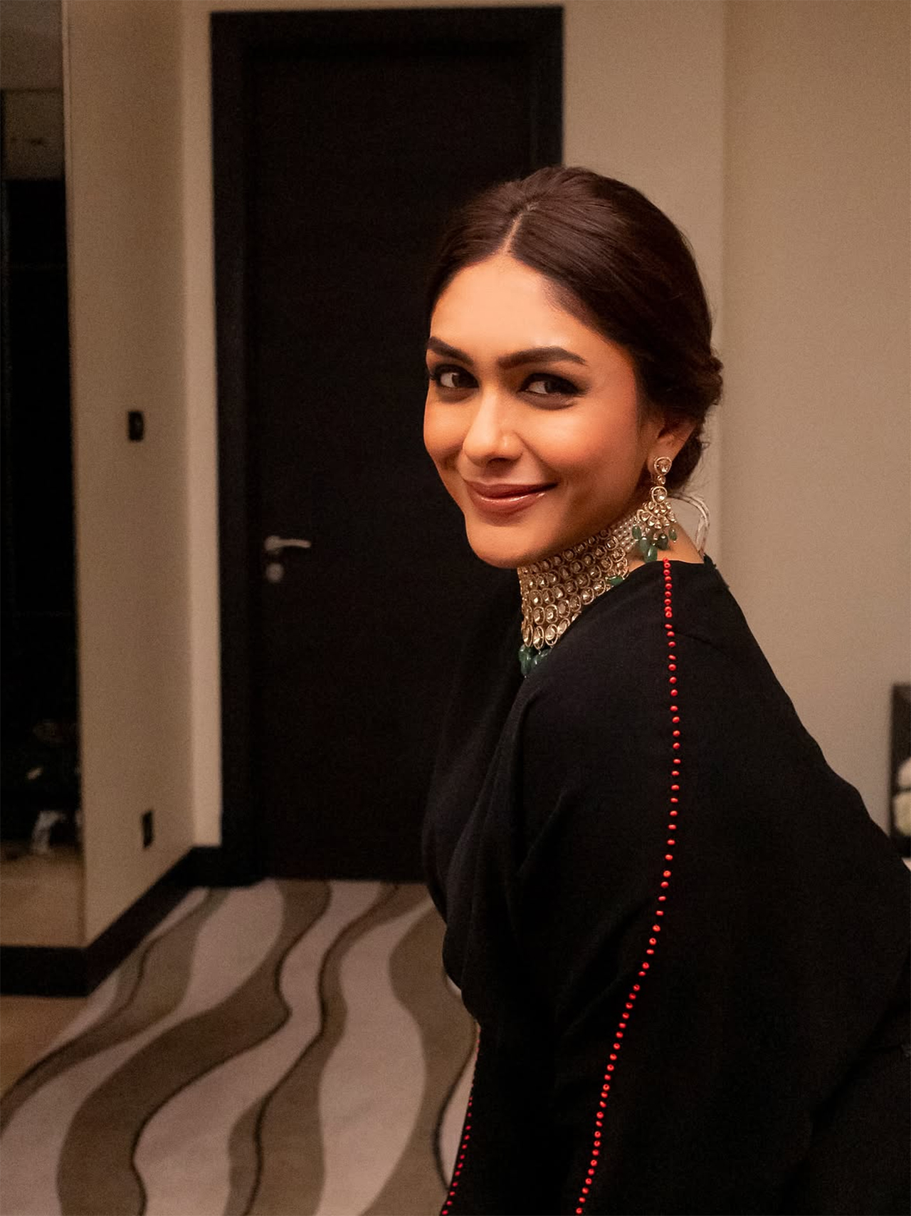 Mrunal Thakur4