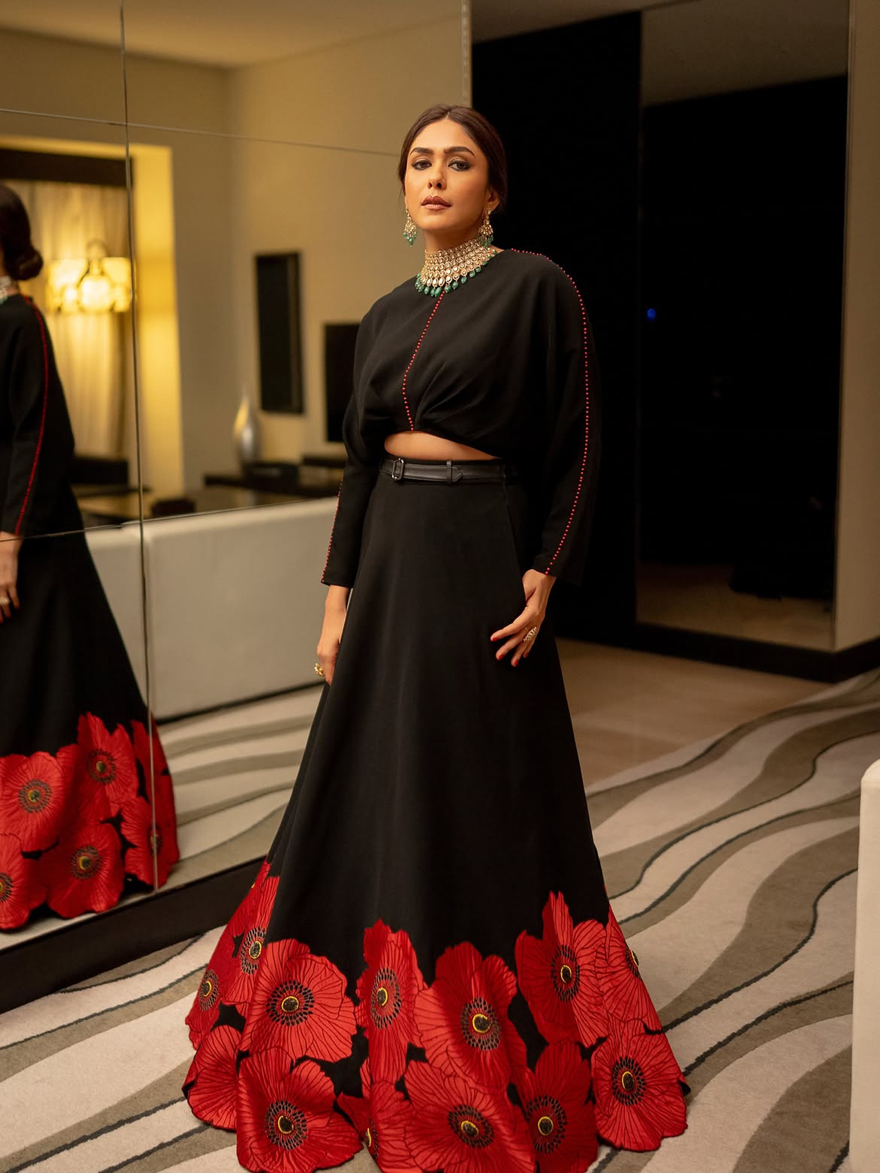 Mrunal Thakur5