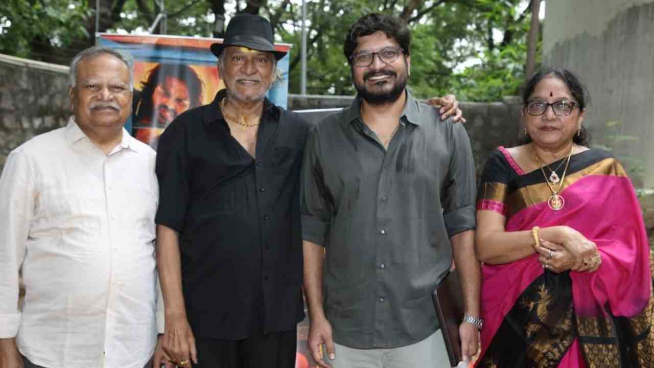 Mugguru Kothulu | నటకిరీటి చేతుల మీదుగా ‘ముగ్గురు కోతులు’ నుంచి ‘కోకో కొకొరొకో’ మాస్ సాంగ్ విడుదల!