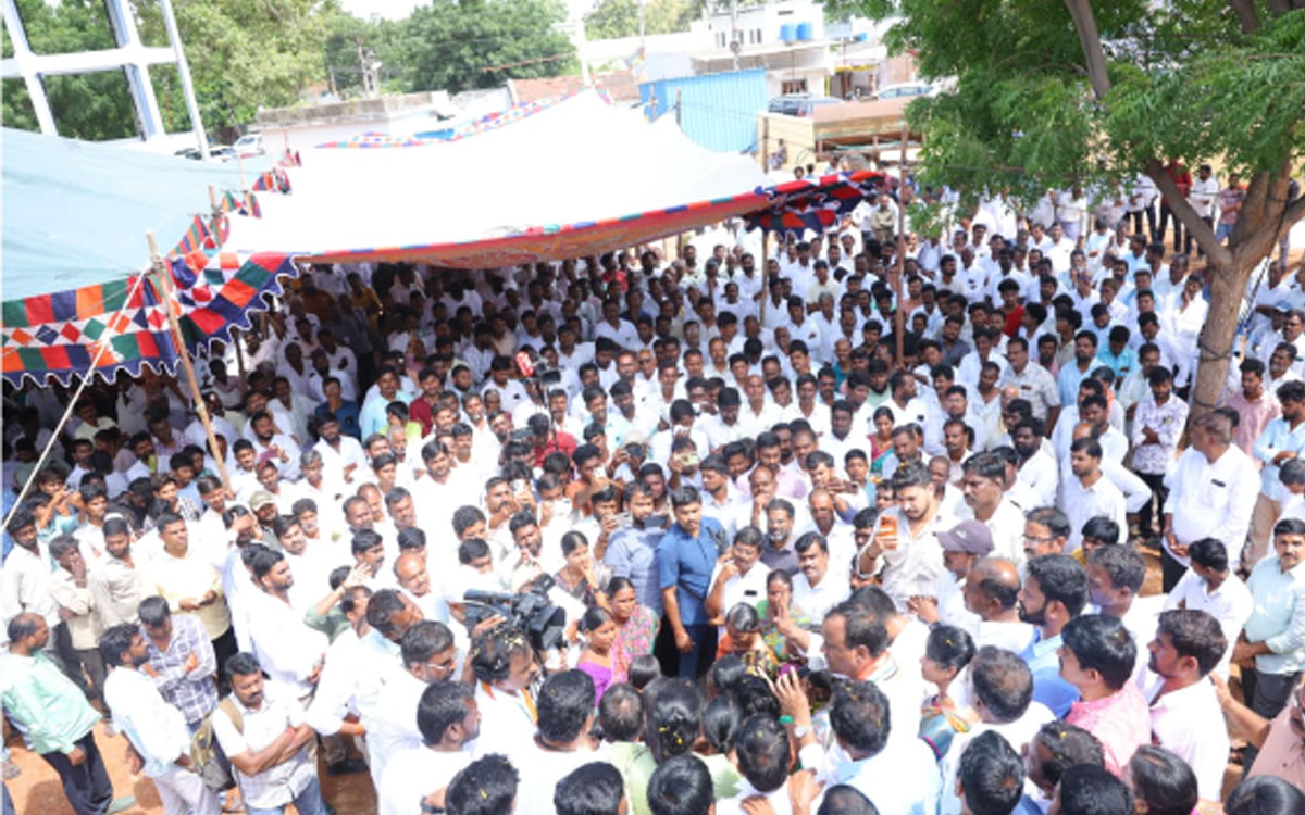 మళ్లీ వైఎస్ఆర్ రాజ్యం తీసుకొస్తా : ఎమ్మెల్యే కోమటిరెడ్డి రాజగోపాలరెడ్డి