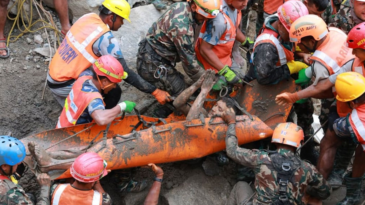 Nepal Floods: 9 రోజుల త‌ర్వాత‌.. నేపాల్ ట‌న్నెల్‌లో ఇద్ద‌ర్ని ర‌క్షించిన ఆర్మీ