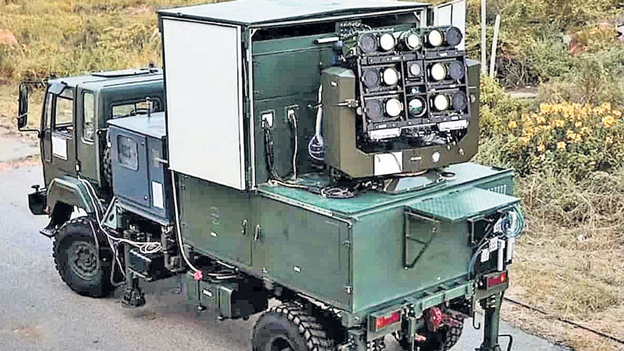 యుద్ధ భూమిలోకి లేజర్‌ ఆయుధ వ్యవస్థ