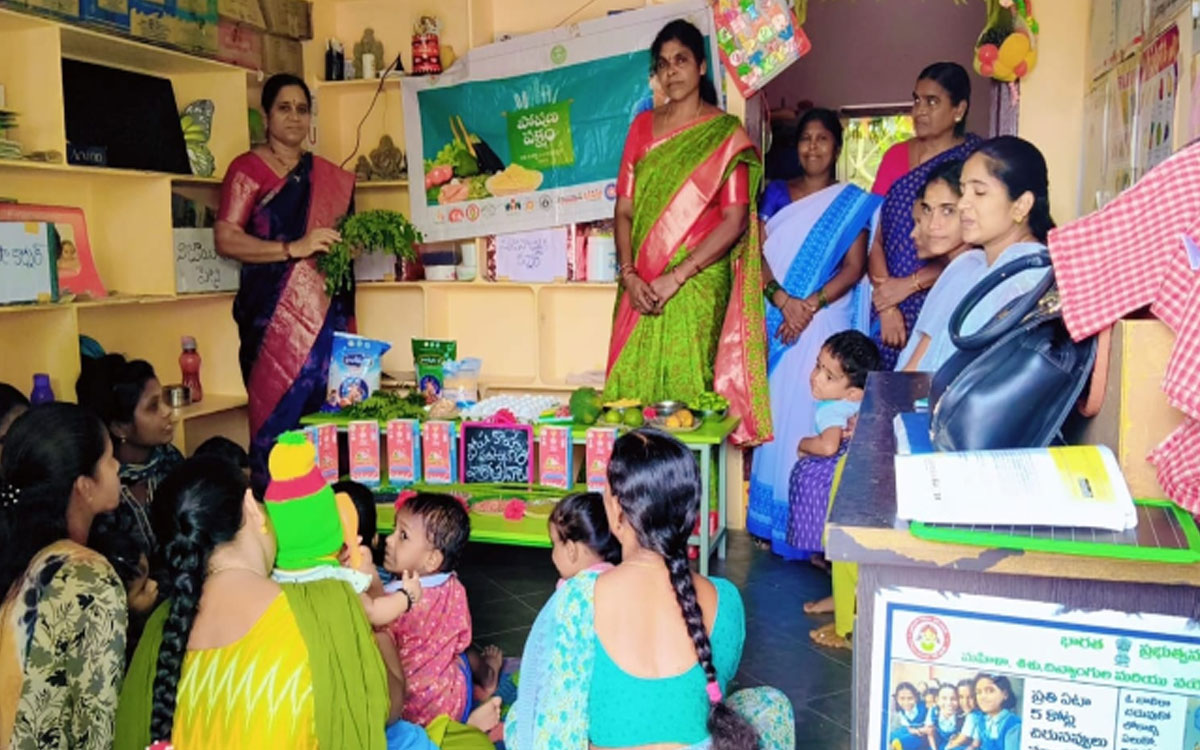 'పోషకాహారంతోనే సంపూర్ణ ఆరోగ్యం'