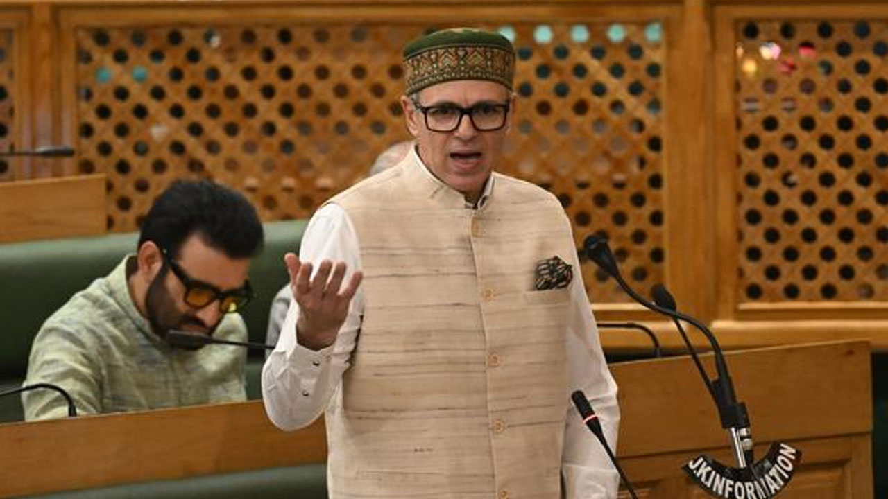 Omar Abdullah: పూర్తి స్థాయి రాష్ట్ర హోదాను పున‌రుద్ద‌రించండి: జ‌మ్మూక‌శ్మీర్‌ అసెంబ్లీలో తీర్మానం