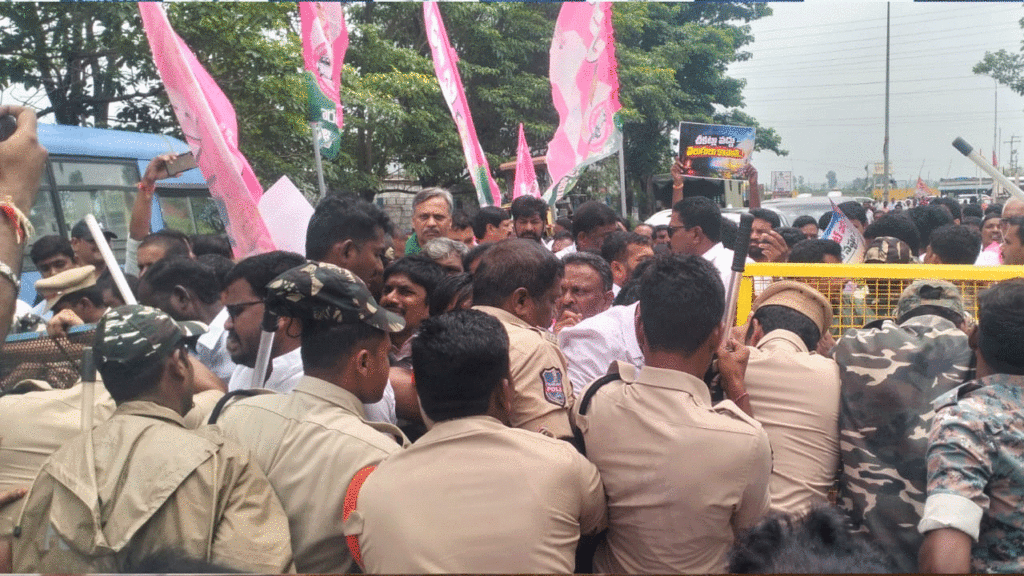 KTPP | కేటీపీపీలో ఉద్రిక్తత.. బీఆర్ఎస్ నాయకులను అడ్డుకున్న పోలీసులు