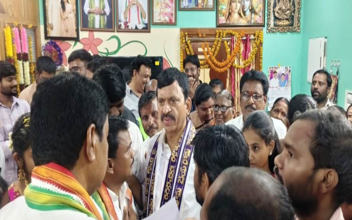 ‘సీతారామ కెనాల్ ద్వారా చెరువులు నింపాలి’