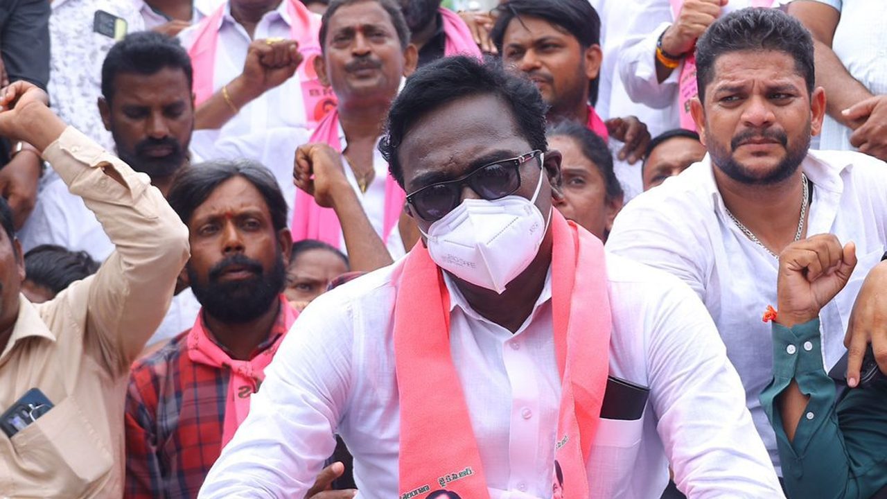 Puvvada Ajay Kumar | కాంగ్రెస్ అంటేనే దగా, మోసం.. హస్తం పార్టీకి ప్రజలు కర్రుకాల్చి వాత పెడతారు: పువ్వాడ అజయ్ కుమార్