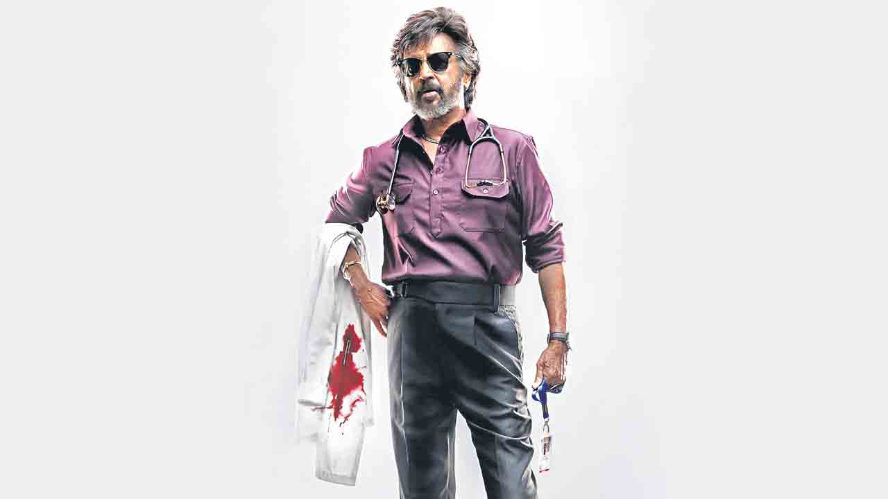 విలన్లపై విరుచుకుపడే వయొలెంట్‌ డాక్టర్‌?