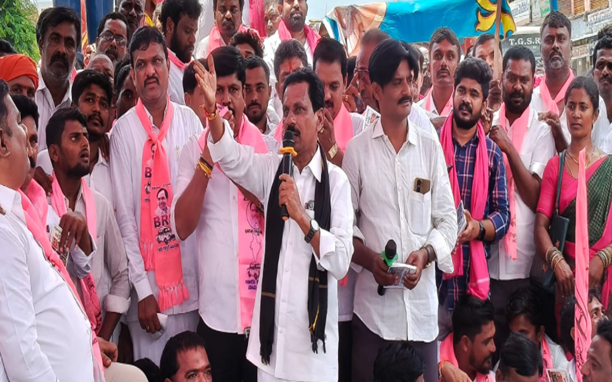 బీఆర్ఎస్ నిర‌స‌న‌.. దద్దరిల్లిన దేవరకొండ