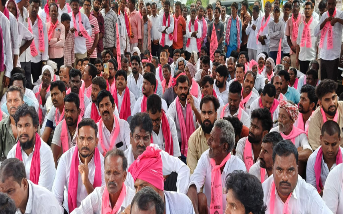 బీఆర్ఎస్ నిరసన.. దద్దరిల్లిన దేవరకొండ