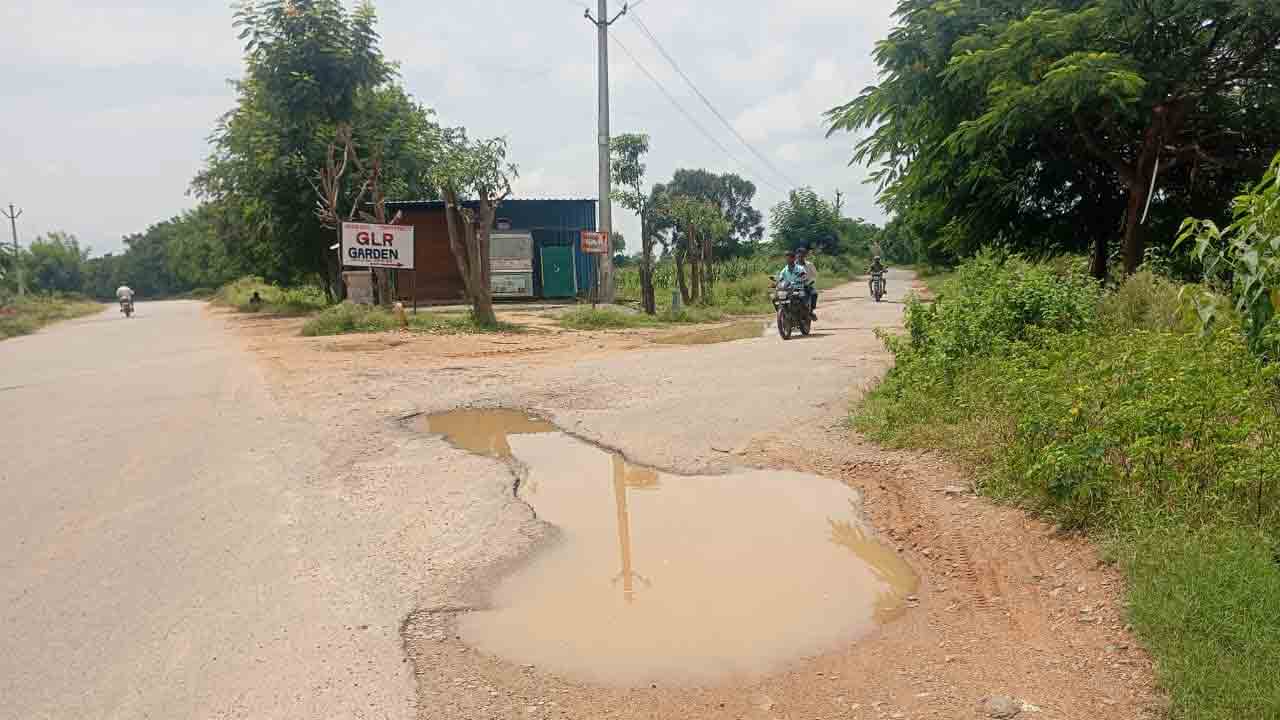 Road Potholes1
