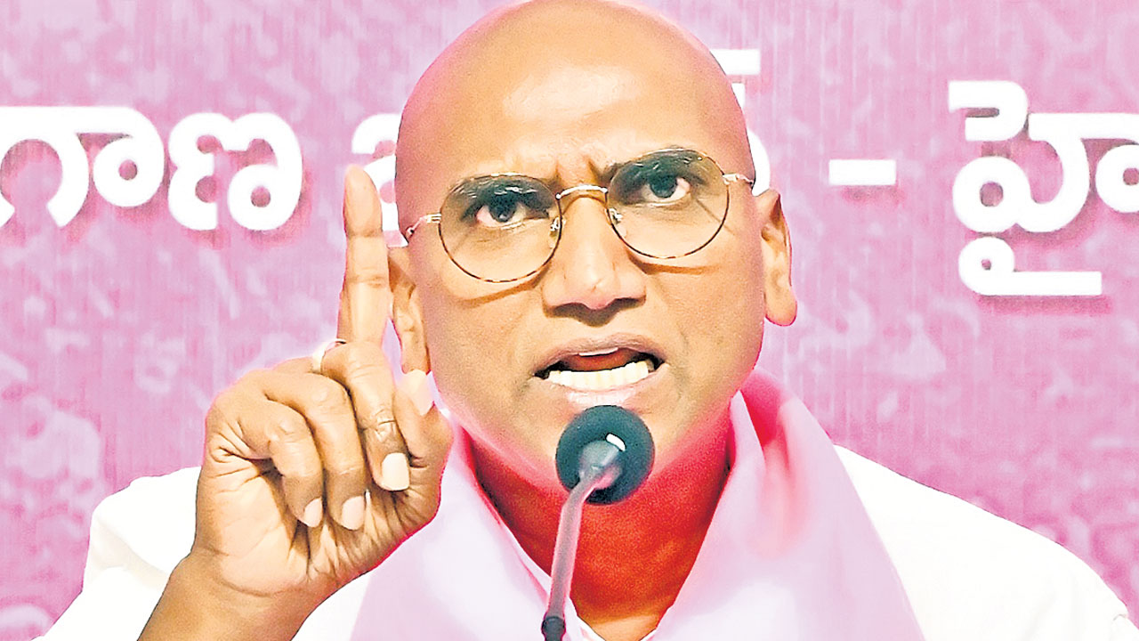 కాశమ్మ ఆరోపణలపై సీఎం స్పందించాలి