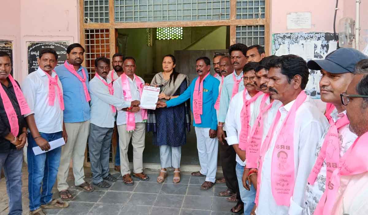 Kamanpur | వెయ్యి రోజుల పాలనలో హామీల అమలులో విఫలం.. బీఆర్‌ఎస్‌ కమాన్‌పూర్‌ మాజీ మండల అధ్యక్షుడు శంకర్‌