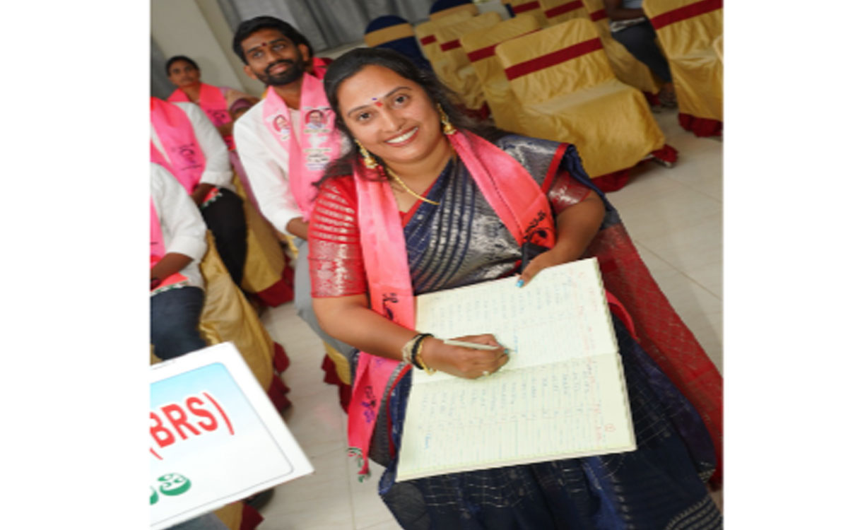 దాడి ఘటనపై చట్టపరంగా పోరాడుతాం : కార్పొరేటర్ సింధు తపస్వి