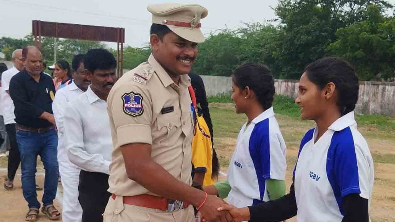 చిగురుమామిడిలో మండల స్థాయి ఎస్‌జీఎఫ్ క్రీడలు ప్రారంభం