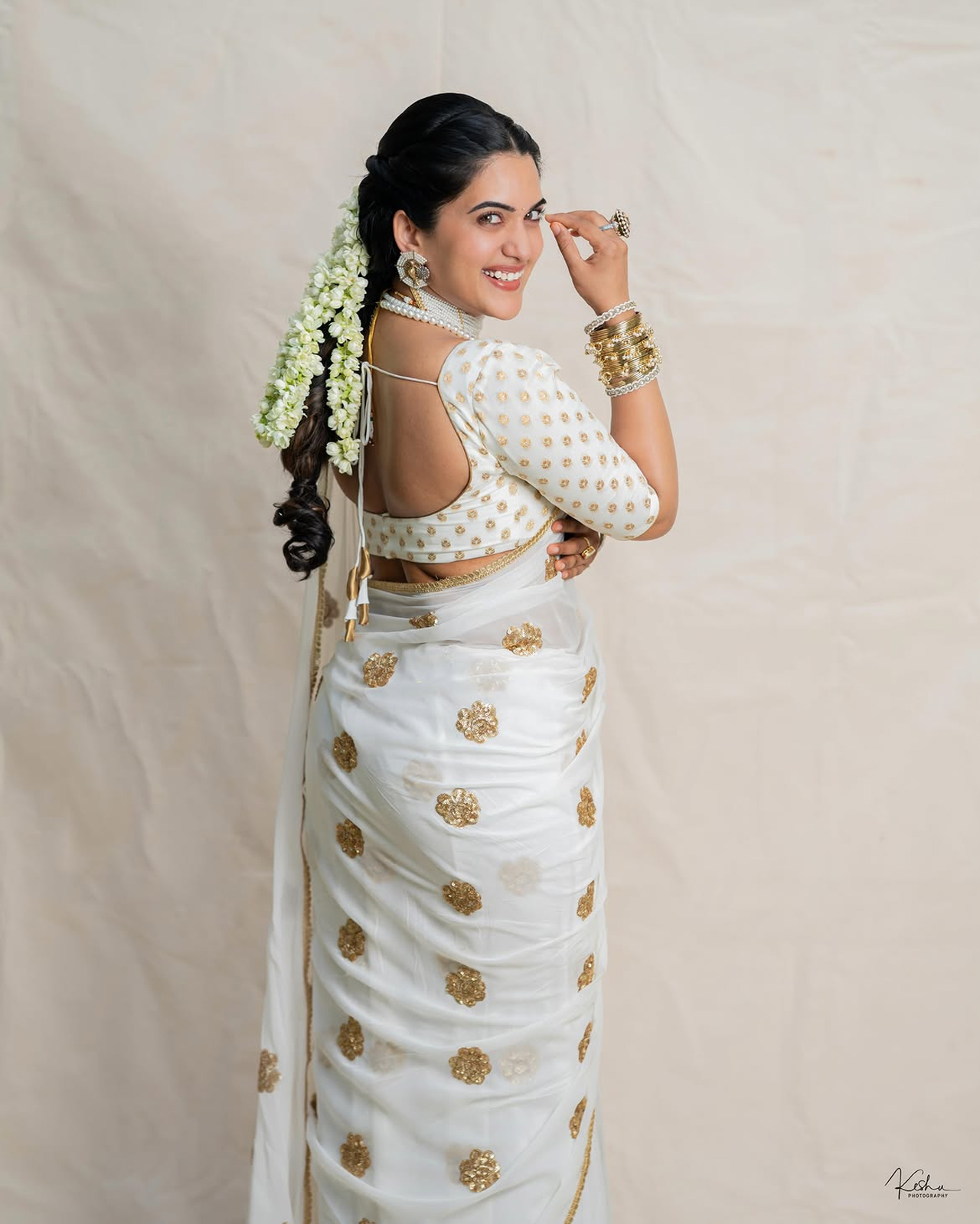 Sravanthi Chokkarapu22