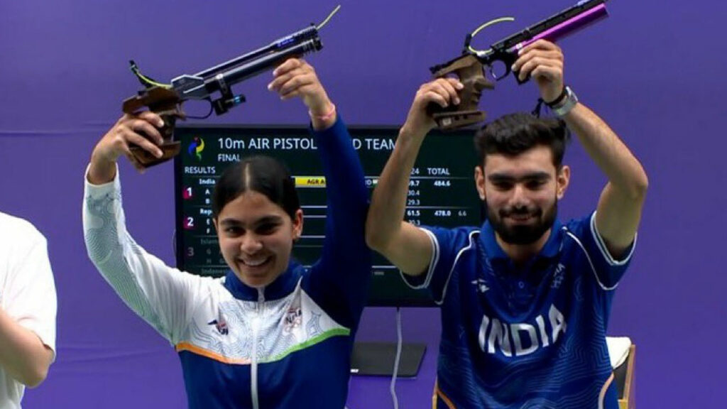 Asian Games 2026: షూటింగ్లో గోల్డ్.. సురుచి, కమల్జీత్ జోడికి పతకం