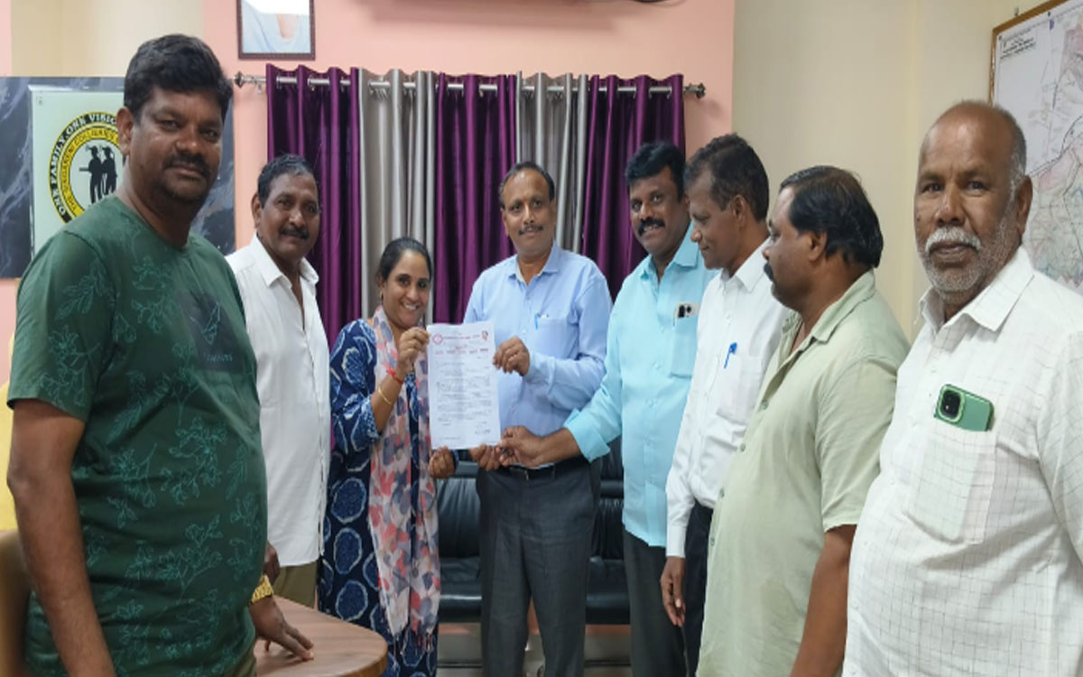 'ఎన్నికలు జరిగే వరకు అన్ని యూనియన్లకు సమాన హోదా కల్పించాలి'