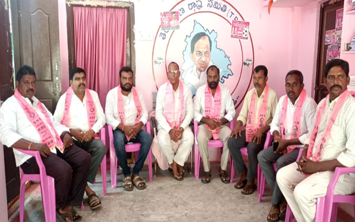 తుంగతుర్తి సమరభేరి ధర్నాను జయప్రదం చేయండి : తాడికొండ సీతయ్య