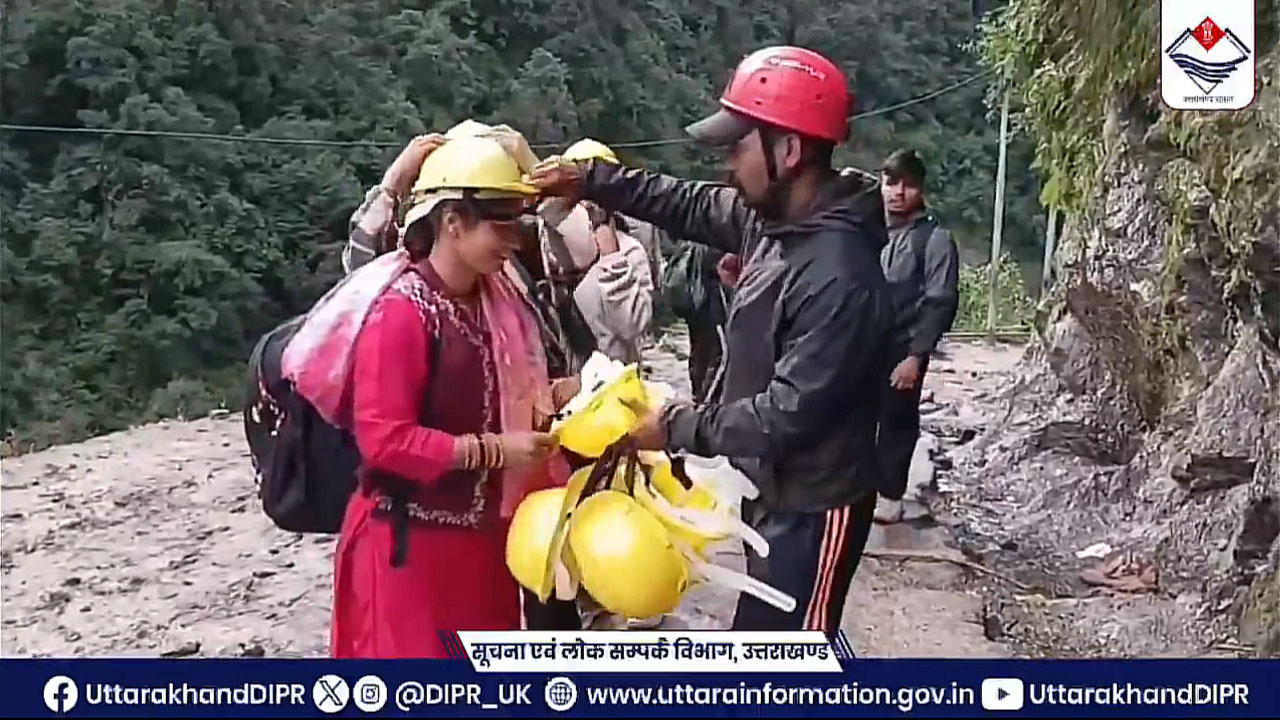 Kedarnath: కేదార్‌నాథ్‌లో విరిగిప‌డ్డ కొండ‌చ‌రియులు.. 7350 యాత్రికులు సుర‌క్షితంగా త‌ర‌లింపు