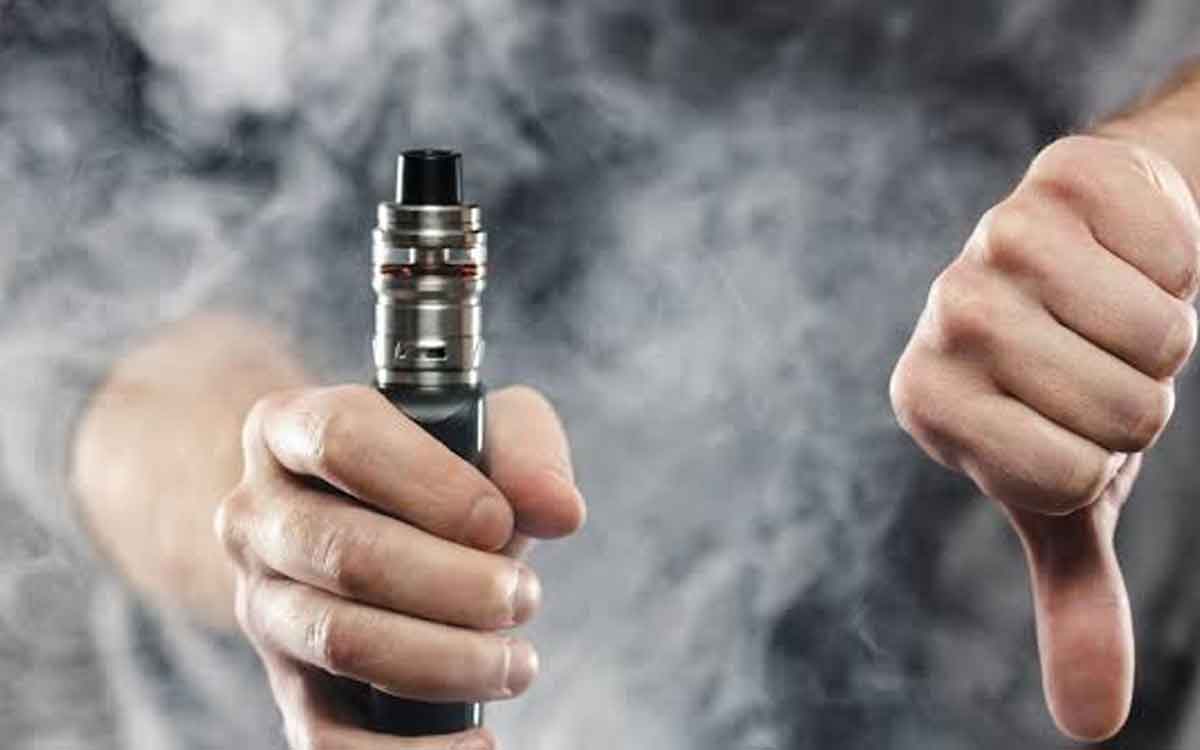 Vaping | పొగ తాగ‌డం క‌న్నా వేపింగ్, హుక్కా ఇంకా ప్ర‌మాద‌క‌రం.. హెచ్చ‌రిస్తున్న వైద్యులు..