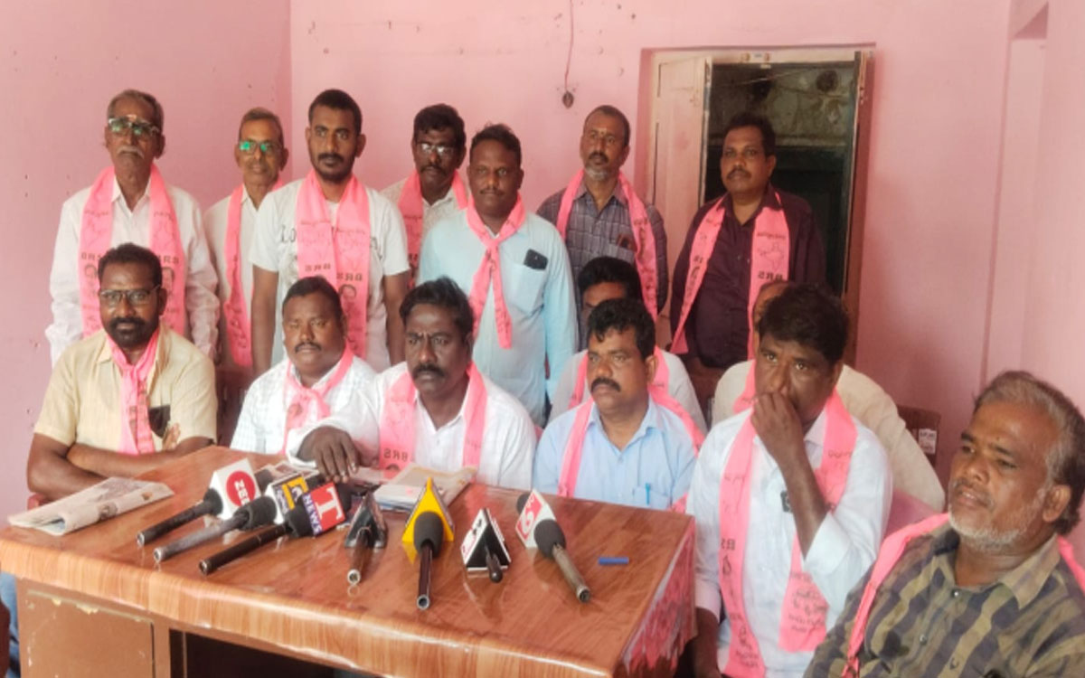 ‘కేసీఆర్‌పై అనుచిత వ్యాఖ్యలు సహించం’
