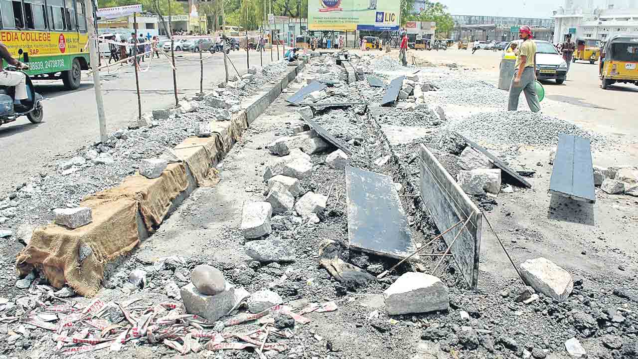హెచ్‌సిటీ ప్రాజెక్టులకు రాంరాం.. గ్రేటర్‌లో రద్దవుతున్న ఫ్లై ఓవర్ల నిర్మాణం