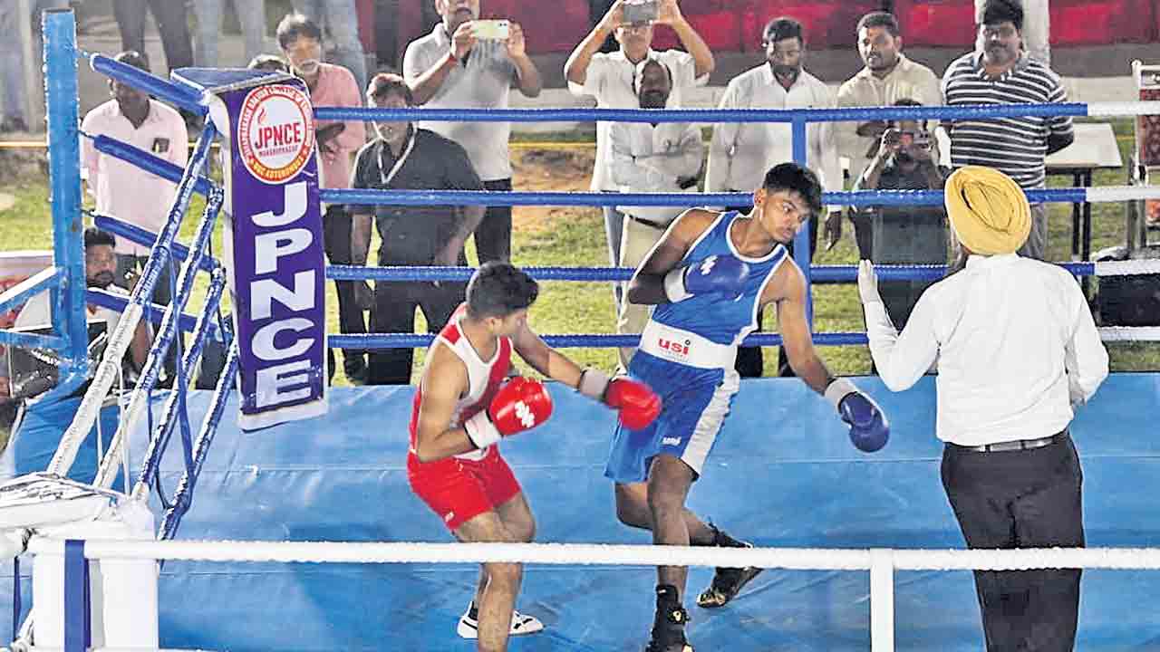 ఉత్సాహంగా జాతీయస్థాయి బాక్సింగ్‌ పోటీలు