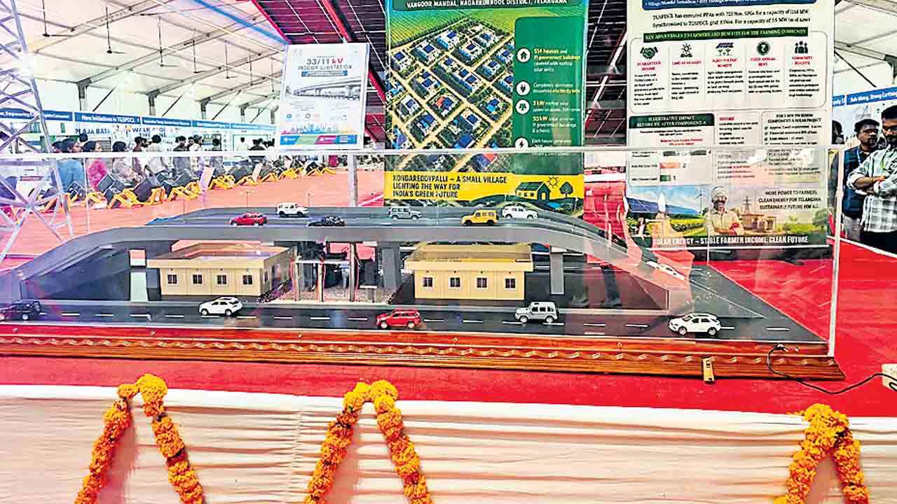 ఫ్లైఓవర్ల కింద విద్యుత్‌ సబ్‌ స్టేషన్లు
