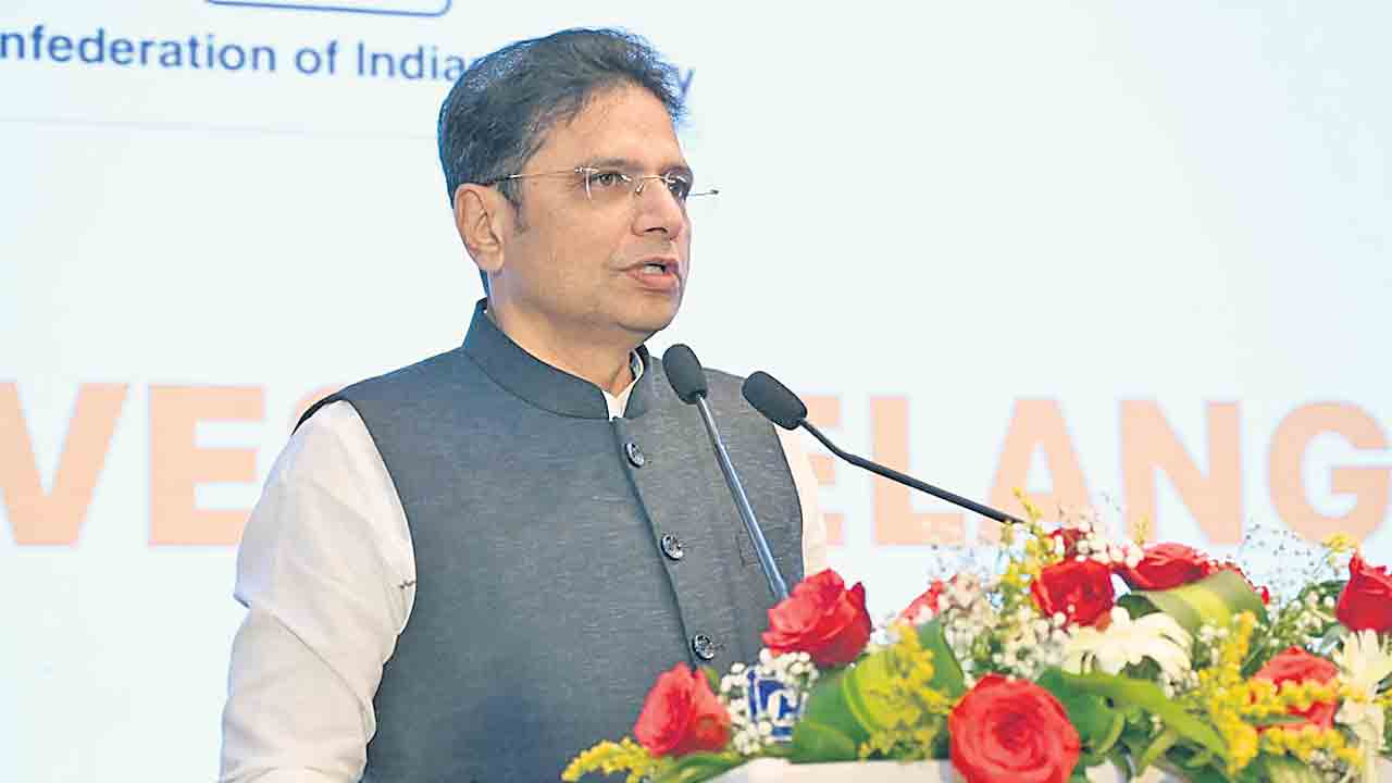 టీజీ ఐపాస్‌తో వేగంగా అనుమతులిస్తాం