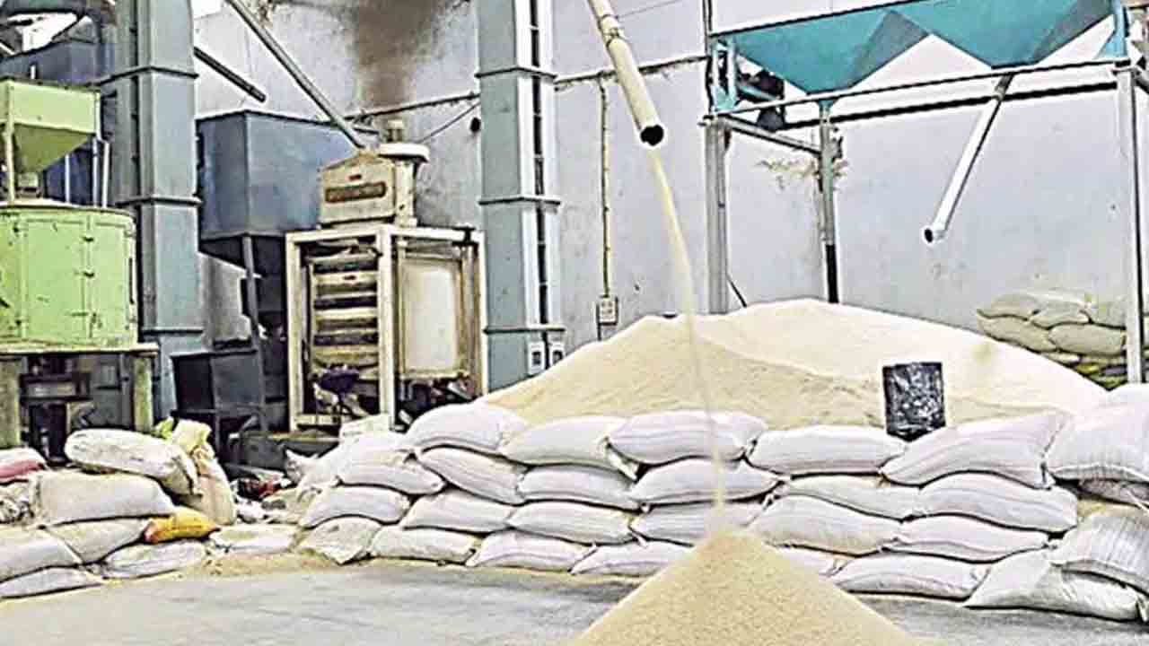 రైస్‌మిల్లులో భారీ అక్రమాలు?