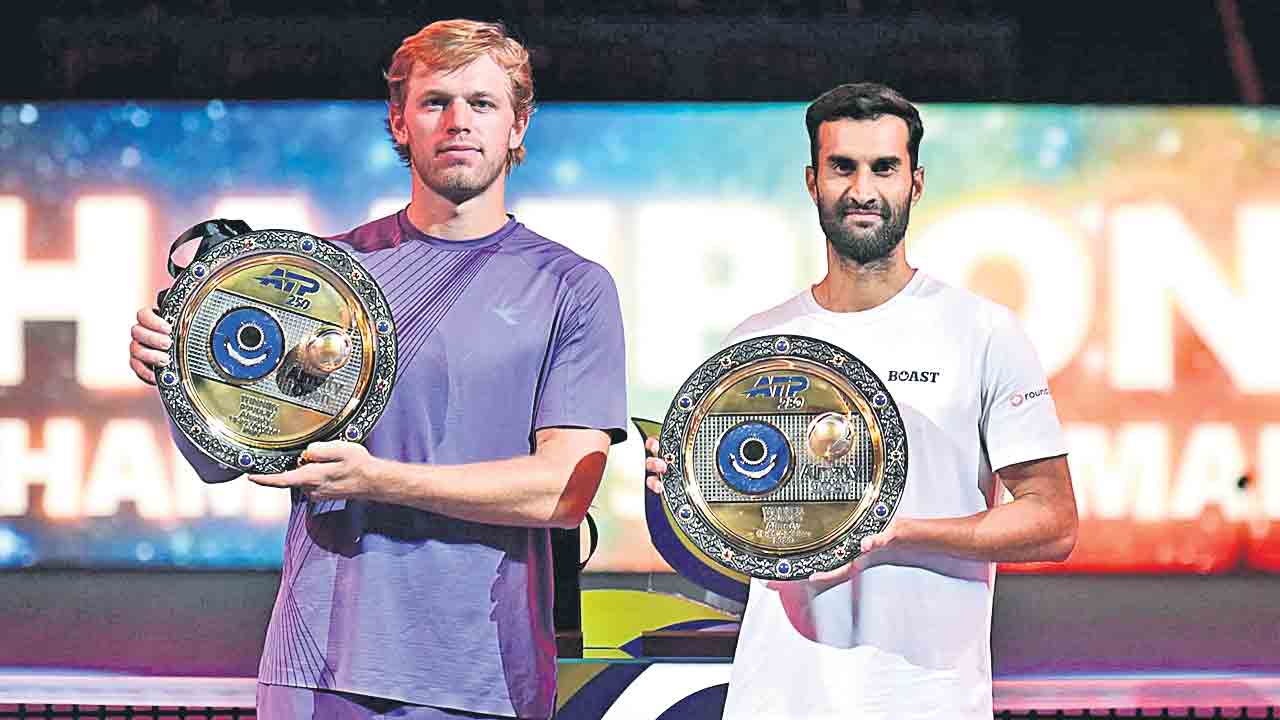 యూకీ భాంబ్రీకి టైటిల్‌