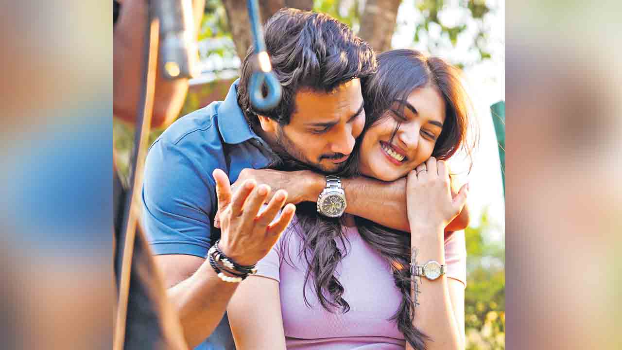ఫీల్‌గుడ్‌ లవ్‌స్టోరీ
