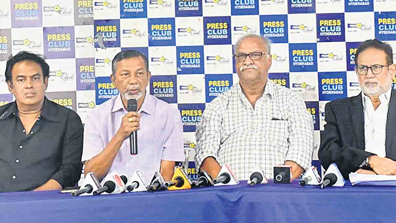 హెచ్‌సీఏ ఎస్‌జీఎంకు అనుమతించండి
