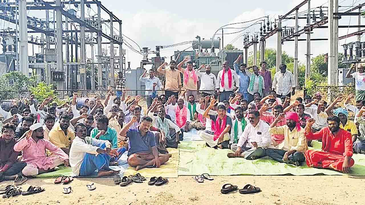 కోతల సర్కార్‌తో కన్నీళ్లే దిక్కు!