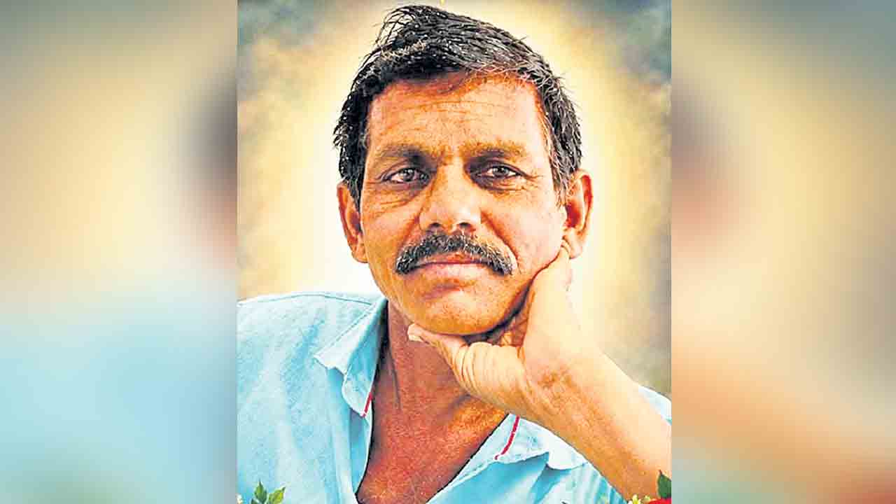 బావిలో మోటర్‌ తీసేందుకు వెళ్లి రైతు మృతి