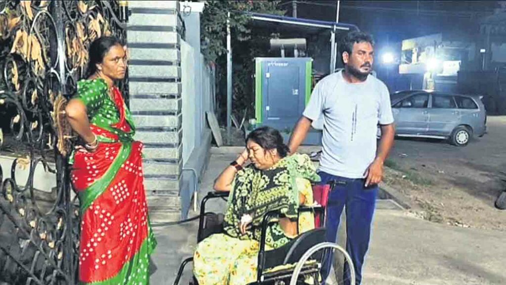 Government Hospital | దవాఖానలో పట్టించుకుంటలేరని ఎమ్మెల్యే ఇంటికి..! మంచిర్యాల జిల్లా కేంద్రంలో ఘటన