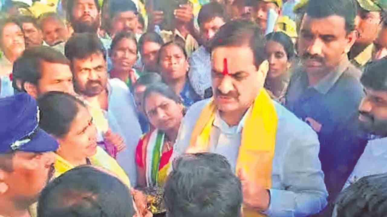 మల్‌రెడ్డికి నిరసన సెగ
